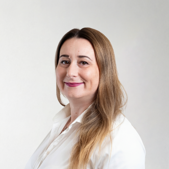 Mgr. Jana Murínová