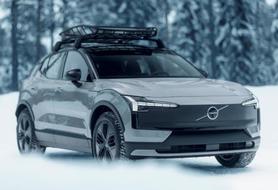 Volvo EX30 Cross Country