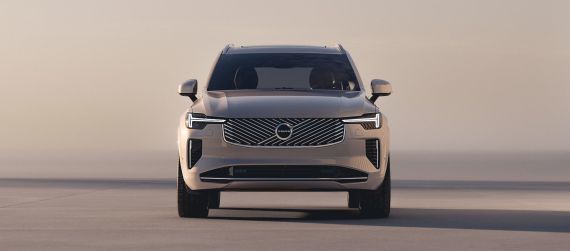 Volvo XC90 4+4