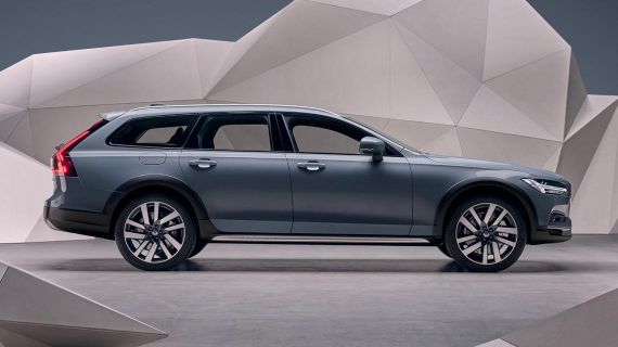 Volvo V90 Cross Country